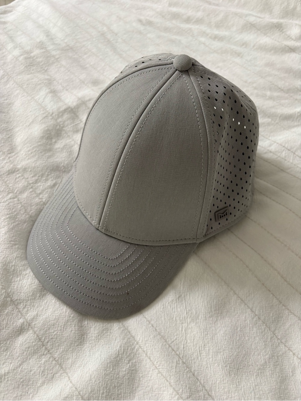 Melin A-Game Icon Hydro Performance SnapBack Hat Water Friendly Heather Gray